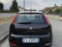 Usata Fiat Punto Lounge 95 CV (69 kW) 2017 Utilitaria