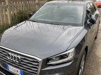 Usata Audi Q2 S-Line 120 CV (88 kW) 2019 Grigio SUV