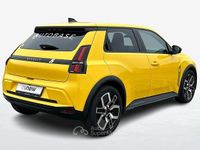 Nuova Renault 5 E-Tech Urban 89 kW (122 CV) 2026 Giallo Berlina
