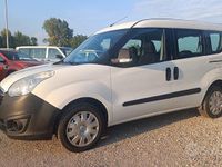 Usata Opel Combo 120 CV (88 kW) 2016 Bianco Monovolume