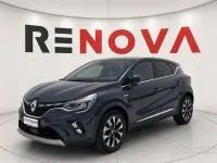 Usata Renault Captur Techno 101 CV (74 kW) 2023 Blu SUV