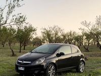 Usata Opel Corsa 75 CV (55 kW) 2009 Nero Utilitaria