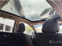 Usata Nissan Qashqai 131 CV (96 kW) 2016 Grigio SUV