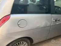 Usata Lancia Ypsilon 69 CV (50 kW) 2003 Grigio Utilitaria