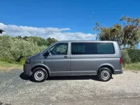 Usata VW Caravelle 102 CV (75 kW) 2012 Grigio Furgone