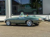 Usata Jaguar E-Type 269 CV (197 kW) 1967 Verde Cabrio