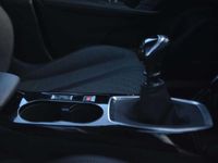 Usata Peugeot 2008 Allure 101 CV (74 kW) 2025 Grigio SUV