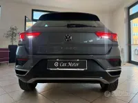 Usata VW T-Roc Business 150 CV (110 kW) 2021 Grigio SUV