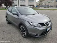 Usata Nissan Qashqai N-Connecta 131 CV (96 kW) 2016 Grigio SUV