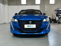 Second-hand Peugeot e-208 GT-line 100 kW (136 CP) 2020 Albastru Hatchback