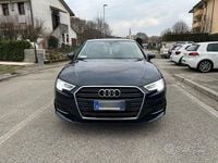 Usata Audi A3 Design 116 CV (85 kW) 2017 Blu Berlina