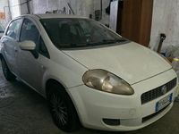 Usata Fiat Punto 77 CV (56 kW) 2009 Bianco Utilitaria