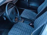 Usata Mercedes 190 109 CV (80 kW) 1992 Bianco Berlina