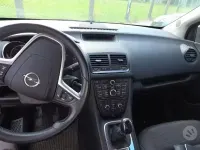 Usata Opel Meriva 95 CV (69 kW) 2011 Marrone Monovolume