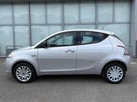 Usata Lancia Ypsilon Gold 69 CV (50 kW) 2011 Argento Utilitaria