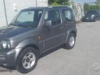 Usata Suzuki Jimny 86 CV (63 kW) 2006 Grigio SUV