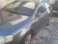 Usata VW Passat 140 CV (102 kW) 2005 Grigio Station wagon