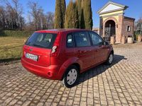 Usata Ford Fiesta Titanium 68 CV (50 kW) 2007 Rosso Berlina