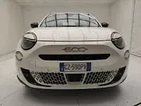Käytetty Fiat 600 145 HP (106 kW) 2025 Valkoinen Katumaasturi