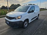 Usata Peugeot Partner Premium 100 CV (73 kW) 2021 Bianco Monovolume