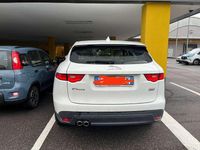Usata Jaguar F-Pace Portfolio 179 CV (131 kW) 2017 Bianco SUV