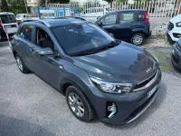 Usata Kia Stonic 101 CV (74 kW) 2023 Grigio SUV