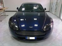 Usata Aston Martin V8 Vantage 385 CV (283 kW) 2009 Blu/azzurro Coupé