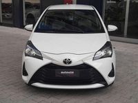 Usata Toyota Yaris Active 72 CV (52 kW) 2020 Bianco Berlina