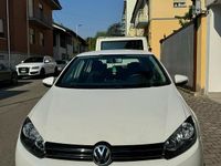 Usata VW Golf VI 105 CV (77 kW) 2012 Bianco Utilitaria