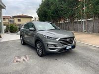 Usata Hyundai Tucson 132 CV (97 kW) 2020 Grigio scuro SUV