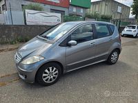 Usata Mercedes A180 Elegance 108 CV (79 kW) 2006 Grigio Berlina