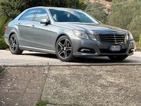Gebraucht Mercedes E220 170 PS (125 kW) 2010 Grau Limousine