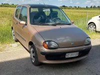 Usata Fiat 600 39 CV (28 kW) 1998 Marrone Berlina