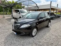 Usata Lancia Ypsilon 69 CV (50 kW) 2015 Nero Utilitaria
