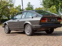 Usata Alfa Romeo GTV 131 CV (96 kW) 1981 Marrone Coupé