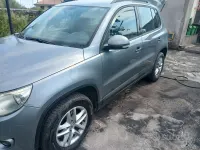 Usata VW Tiguan 140 CV (102 kW) 2008 Grigio SUV