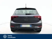 Usata VW Polo 80 CV (58 kW) 2022 Grigio / pastello Utilitaria