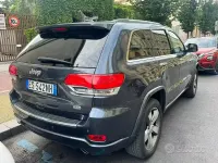 Usata Jeep Grand Cherokee Overland 250 CV (183 kW) 2013 Grigio SUV