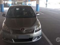 Usata Toyota Verso Style 126 CV (92 kW) 2012 Grigio Monovolume
