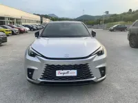 Usata Lexus LBX 91 CV (66 kW) 2024 Argento SUV