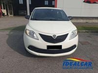 Usata Lancia Ypsilon Gold 69 CV (50 kW) 2018 Bianco Utilitaria