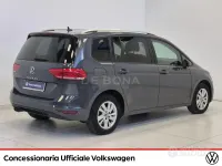 Usata VW Touran Business 150 CV (110 kW) 2023 Grigio Monovolume
