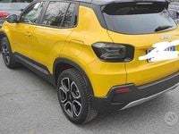 Usata Jeep Avenger Summit 101 CV (74 kW) 2023 Rosso pastello SUV