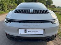 Usata Porsche 992 480 CV (353 kW) 2023 Gesso Cabrio