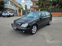 Usata Mercedes C220 Avantgarde 142 CV (104 kW) 2004 Nero Station wagon