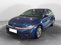 Usata VW Polo R-line 95 CV (69 kW) 2023 Blu Utilitaria