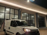 Usata Fiat Doblò S 90 CV (66 kW) 2022 Bianco Monovolume