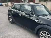 Käytetty Mini Cooper D 116 HP (85 kW) 2015 Musta Viistoperä
