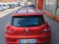 Usata Renault Clio GrandTour 90 CV (66 kW) 2014 Rosso Station wagon