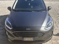 Usata Ford Fiesta Titanium 92 CV (67 kW) 2018 Grigio Utilitaria